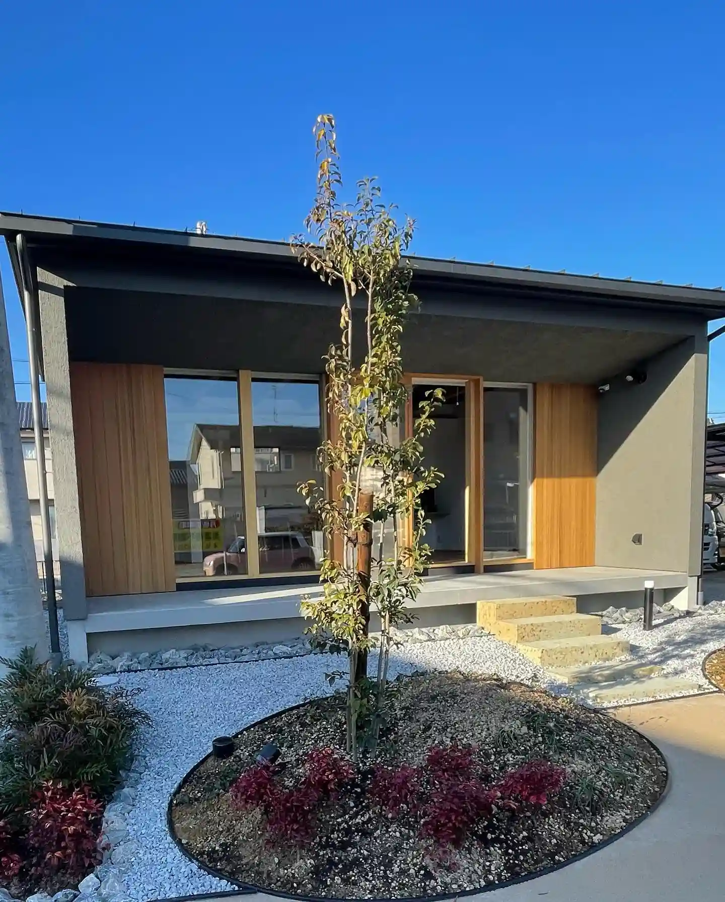 温かな陽の光が差し込む趣味の家 - 写真2